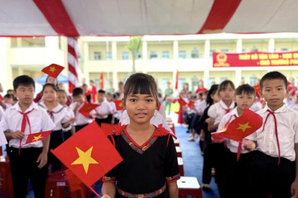 Hơn 3.400 học sinh vùng biên ở Đắk Lắk đón năm học mới trong những ngôi trường nội trú khang trang Hơn 3.400 học sinh vùng biên ở Đắk Lắk đón năm học mới trong những ngôi trường nội trú khang trang