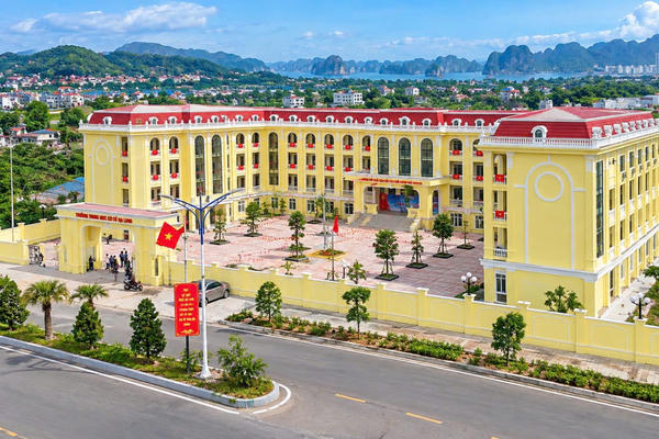 Sau một năm thực hiện Nghị quyết 71, giáo dục Quảng Ninh có nhiều chuyển biến Sau một năm thực hiện Nghị quyết 71, giáo dục Quảng Ninh có nhiều chuyển biến