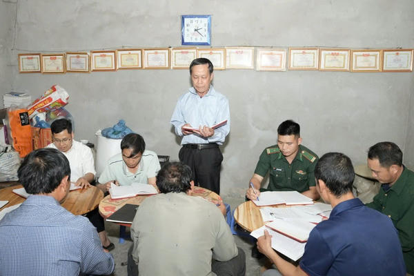 Chú trọng công tác phát triển Đảng ở địa bàn biên giới Chú trọng công tác phát triển Đảng ở địa bàn biên giới