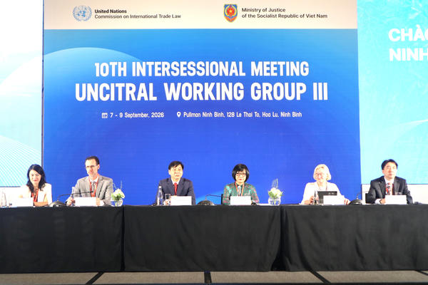 Phiên họp giữa kỳ lần thứ 10 Nhóm Công tác III trong khuôn khổ UNCITRAL diễn ra tại Ninh Bình