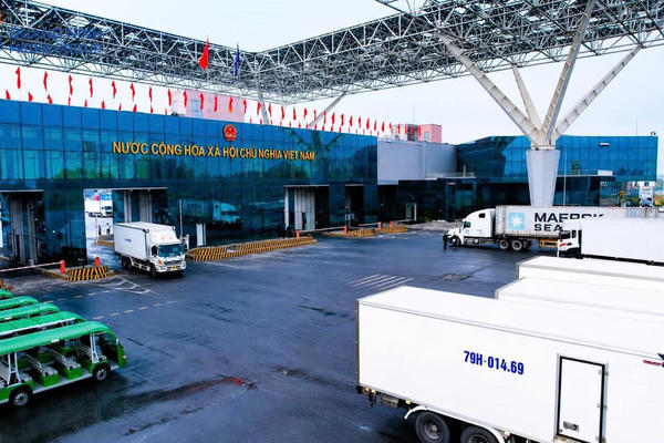 Số hóa cửa khẩu Móng Cái, rút thời gian kiểm tra xuống vài giây Số hóa cửa khẩu Móng Cái, rút thời gian kiểm tra xuống vài giây