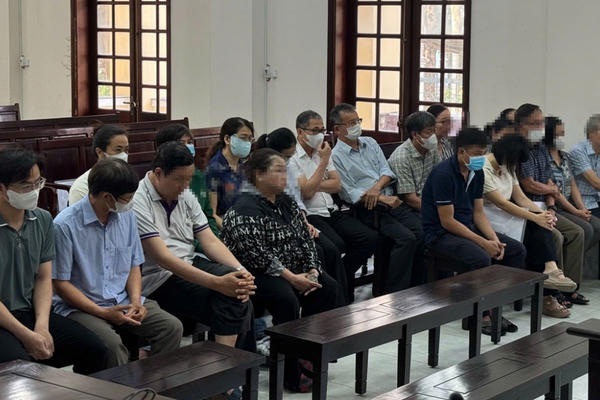 Phiên toà xử 42 bị cáo là nguyên lãnh đạo, cán bộ giám định pháp y tâm thần sẽ diễn ra trong 7 ngày Phiên toà xử 42 bị cáo là nguyên lãnh đạo, cán bộ giám định pháp y tâm thần sẽ diễn ra trong 7 ngày
