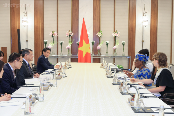 Tổng Giám đốc WTO: Các chỉ số phản ánh năng lực quản trị kinh tế vĩ mô rất tốt của Chính phủ Việt Nam Tổng Giám đốc WTO: Các chỉ số phản ánh năng lực quản trị kinh tế vĩ mô rất tốt của Chính phủ Việt Nam
