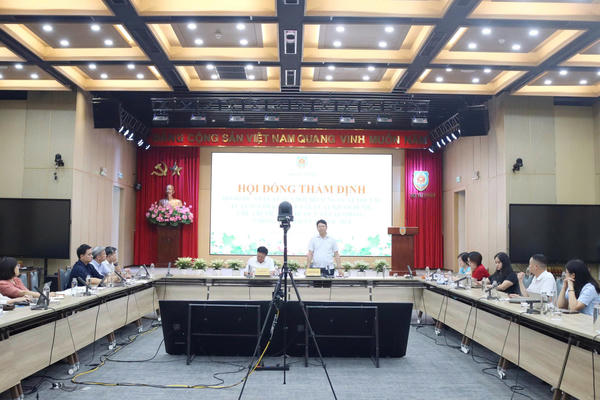 Bộ Y tế đề xuất định danh, công khai giá thiết bị y tế