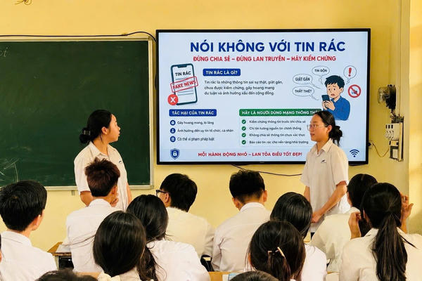 Giữ vững “Trận địa niềm tin” từ cơ sở- Bài 1: Khi tin đồn len vào từng thôn bản, trường học Giữ vững “Trận địa niềm tin” từ cơ sở- Bài 1: Khi tin đồn len vào từng thôn bản, trường học