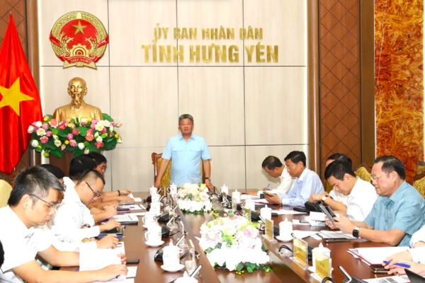 Hưng Yên muốn làm đường cao tốc 10 làn nối với sân bay Gia Bình
Hưng Yên muốn làm đường cao tốc 10 làn nối với sân bay Gia Bình