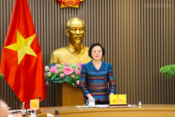 Phó Thủ tướng yêu cầu hoàn tất lấy mẫu hài cốt liệt sĩ tại nghĩa trang trước 30/11
Phó Thủ tướng yêu cầu hoàn tất lấy mẫu hài cốt liệt sĩ tại nghĩa trang trước 30/11