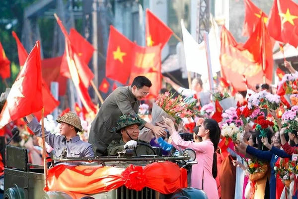 Bản tin tổng hợp 17/09: Hà Nội tổ chức 2 chương trình nghệ thuật đặc biệt kỷ niệm 72 năm Ngày Giải phóng Thủ đô