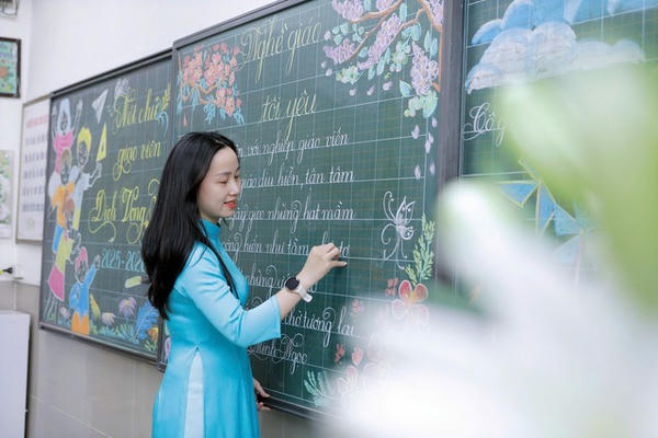 Đề xuất mức phụ cấp chức vụ đối với cán bộ quản lí cơ sở giáo dục