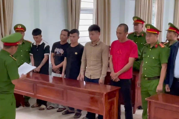 Khởi tố 6 đối tượng tham gia hỗn chiến tại quán cà phê ở Đắk Lắk