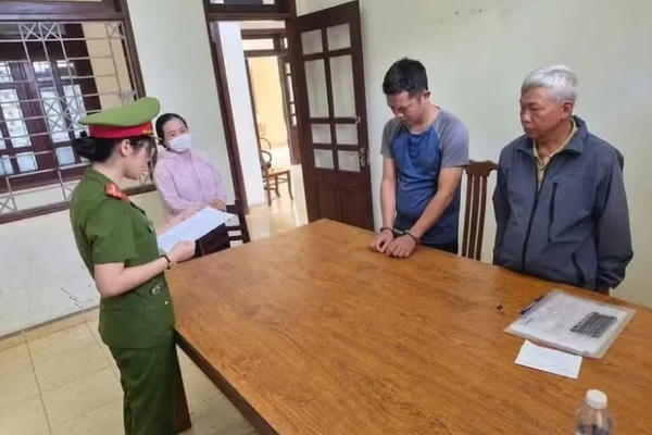 Đầu tư tiền ảo bằng thủ đoạn chiếm dụng tài sản