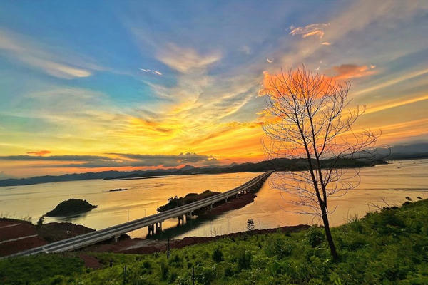Quảng Ninh chuẩn bị tuyến cao tốc mới kết nối Vành đai 5 - Vùng Thủ đô Quảng Ninh chuẩn bị tuyến cao tốc mới kết nối Vành đai 5 - Vùng Thủ đô