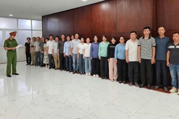 Thành lập 326 công ty "ma", xuất gần 20.000 tỉ đồng hóa đơn