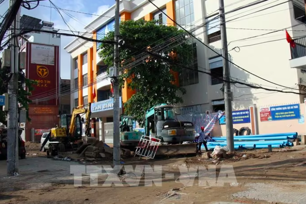 Chi tiết 8 phường tại TPHCM tạm ngưng cấp nước từ 22h tối nay để phục vụ thi công Metro số 2
Chi tiết 8 phường tại TPHCM tạm ngưng cấp nước từ 22h tối nay để phục vụ thi công Metro số 2