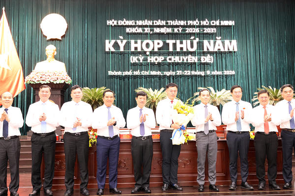 Phê chuẩn kết quả bầu chức vụ Phó Chủ tịch UBND TP Hồ Chí Minh nhiệm kỳ 2026-2031
