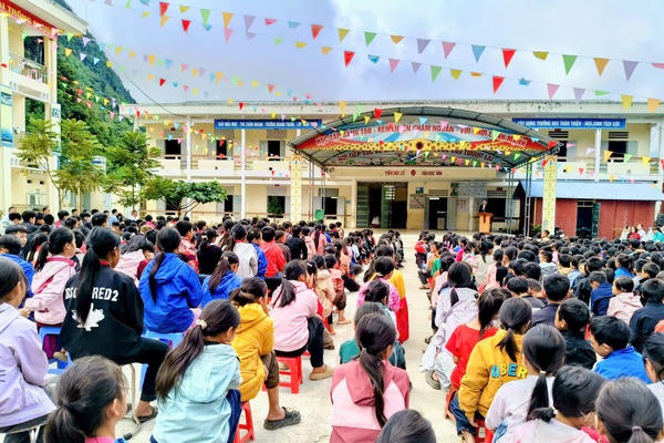 Chờ trường mới hoàn thiện, nhiều trường liên cấp biên giới ở Tuyên Quang một lúc phải giải nhiều bài toán