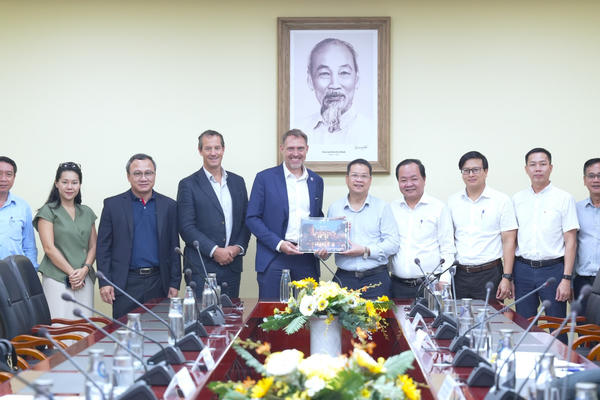 Công ty hàng không Joby Aviation tìm hiểu cơ hội đầu tư sản xuất máy bay điện tại Đà Nẵng Công ty hàng không Joby Aviation tìm hiểu cơ hội đầu tư sản xuất máy bay điện tại Đà Nẵng