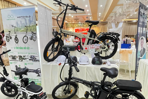 Global Technology E-Bike khai trương showroom xe đạp trợ lực điện gấp gọn