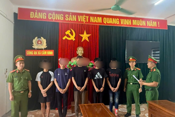 Nam thiếu niên tử vong sau màn lạng lách trên Quốc lộ 1, 5 người bị khởi tố