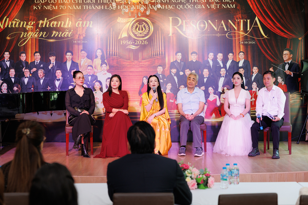 Chính thức mở bán vé chương trình kỷ niệm 70 năm thành lập Học viện Âm nhạc Quốc gia Việt Nam - Showbiz hôm #167