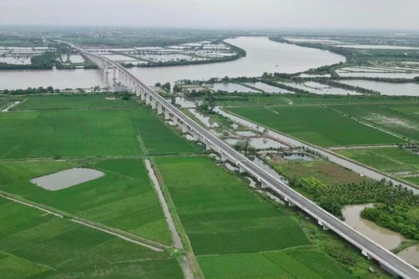 Thành phố Hải Phòng bổ sung hơn 8.448 tỷ đồng cho loạt dự án giao thông, tái định cư, hạ tầng đô thị
