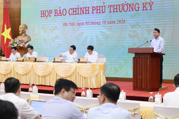 Tăng trưởng GDP 9 tháng cao nhất trong 15 năm qua