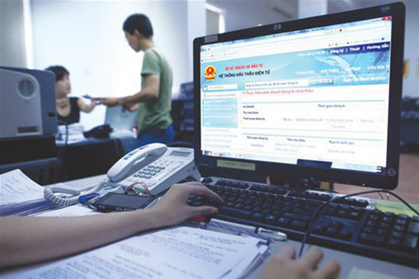 Quy định mới về lộ trình áp dụng lựa chọn nhà đầu tư qua mạng