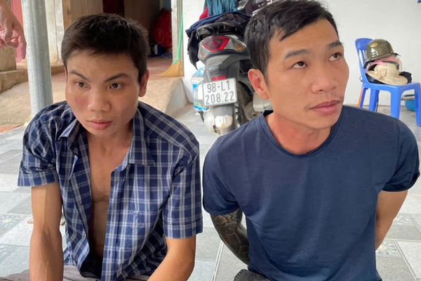 Bị phát hiện trộm chó, nhóm 4 người dùng dao chém dân để tháo chạy