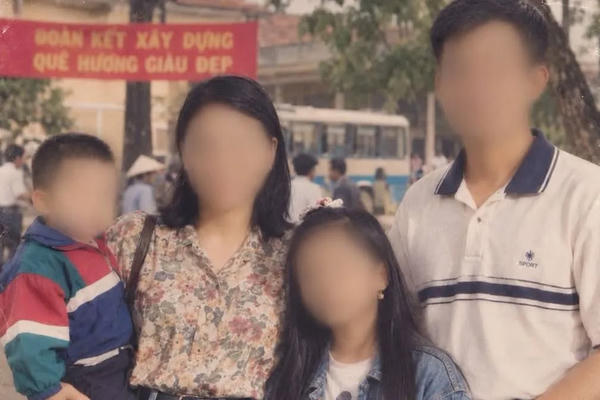 Cảnh báo nguy cơ lộ, lọt dữ liệu cá nhân từ trào lưu tạo ảnh bằng AI “thập niên 80" Cảnh báo nguy cơ lộ, lọt dữ liệu cá nhân từ trào lưu tạo ảnh bằng AI “thập niên 80"