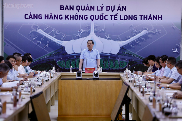 Phó Thủ tướng Thường trực Phạm Gia Túc kiểm tra, đôn đốc tiến độ dự án sân bay Long Thành và các tuyến giao thông phục vụ kết nối