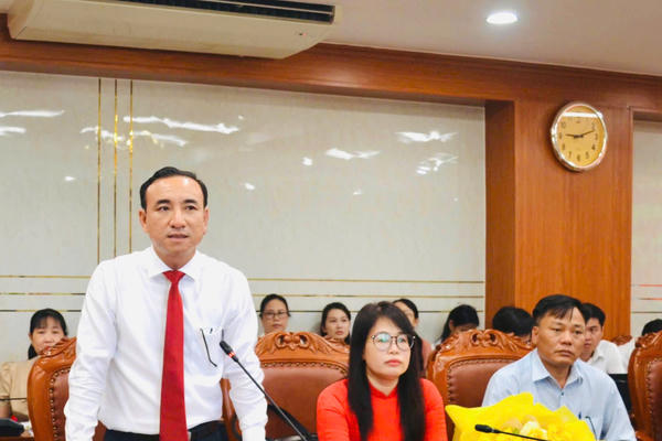 Ông Nguyễn Xuân Cường giữ chức Bí thư Đảng ủy phường Dầu Giây