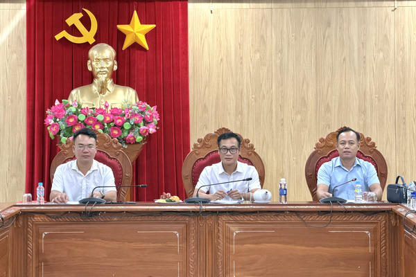 Học Bác để nâng cao bản lĩnh chính trị và đạo đức nghề nghiệp người làm báo Học Bác để nâng cao bản lĩnh chính trị và đạo đức nghề nghiệp người làm báo
