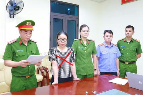 Bắt giữ nguyên kế toán Ban Quản lý dự án tham ô tài sản