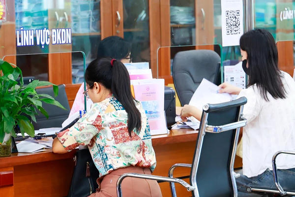 Người dân có quyền từ chối thủ tục hành chính trái quy định, cơ quan phải giải thích bằng văn bản Người dân có quyền từ chối thủ tục hành chính trái quy định, cơ quan phải giải thích bằng văn bản
