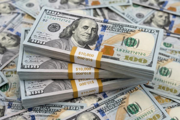 Đường dây vận chuyển 52 triệu USD qua biên giới có sự tiếp tay của 2 nhân viên ngân hàng
