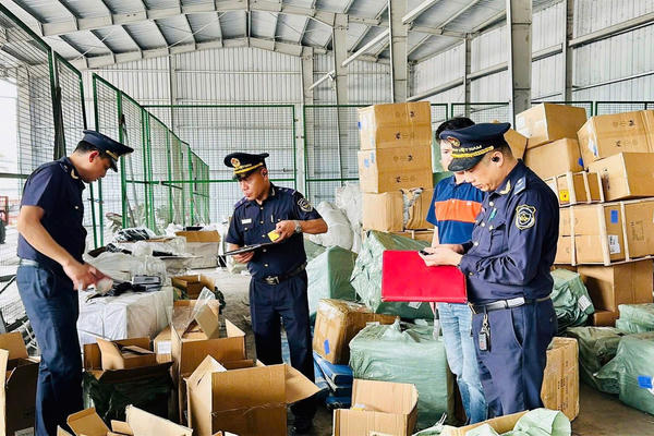 Buôn lậu, gian lận thương mại và vận chuyển trái phép hàng hóa qua biên giới Quý III/2026 tăng cả về số vụ vi phạm và trị giá hàng hoá 
