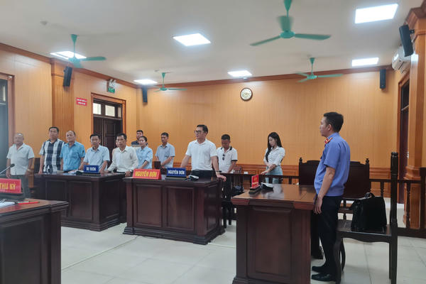 Xét xử vụ án tranh chấp rừng đất tại Quảng Ninh: Bị đơn kháng cáo toàn bộ nội dung Bản án Xét xử vụ án tranh chấp rừng đất tại Quảng Ninh: Bị đơn kháng cáo toàn bộ nội dung Bản án