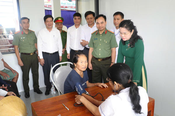 Khánh thành Trạm Y tế xã Anh Sơn do Bộ Công an hỗ trợ xây dựng Khánh thành Trạm Y tế xã Anh Sơn do Bộ Công an hỗ trợ xây dựng