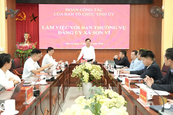 Trưởng Ban Tổ chức Tỉnh ủy Tuyên Quang kiểm tra dự án trường nội trú hơn 211 tỷ đồng ở vùng biên Sơn Vĩ