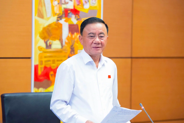 Xếp loại cán bộ, đảng viên với nguyên tắc “6 rõ”, gắn trách nhiệm người đứng đầu Xếp loại cán bộ, đảng viên với nguyên tắc “6 rõ”, gắn trách nhiệm người đứng đầu