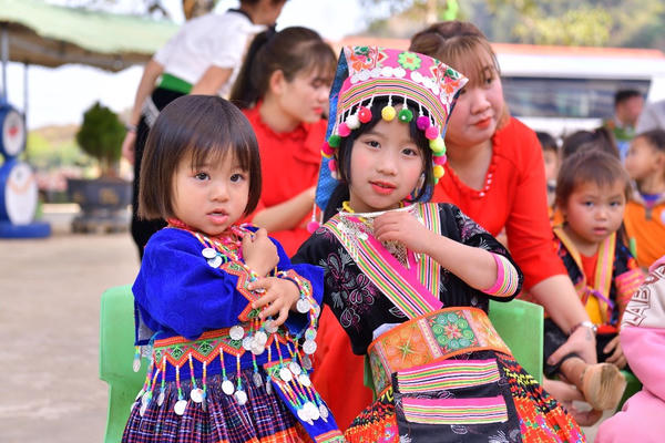 Sửa đổi, bổ sung quy định chính sách cho trẻ em, học sinh vùng dân tộc thiểu số, miền núi, hải đảo
