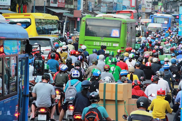 TP HCM dự kiến xử lý 15 điểm nguy cơ ùn tắc giao thông trong giai đoạn 2026–2027
TP HCM dự kiến xử lý 15 điểm nguy cơ ùn tắc giao thông trong giai đoạn 2026–2027