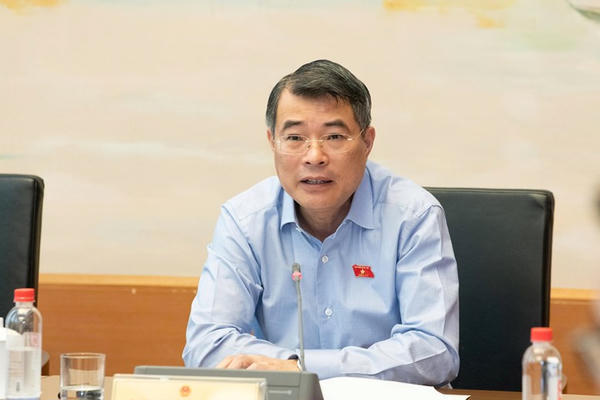 Ưu tiên, lựa chọn sản phẩm văn hóa có trọng tâm, trọng điểm, có năng lực cạnh tranh