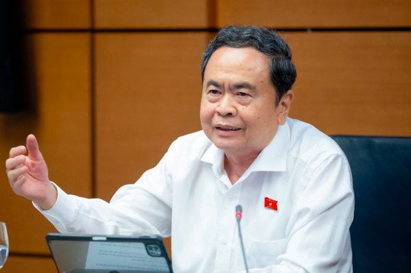 Chủ tịch Quốc hội yêu cầu sửa Luật Đấu thầu toàn diện, siết chỉ định thầu, tăng kiểm soát quyền lực Chủ tịch Quốc hội yêu cầu sửa Luật Đấu thầu toàn diện, siết chỉ định thầu, tăng kiểm soát quyền lực
