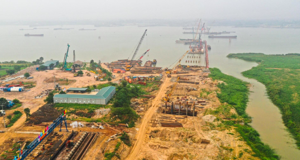 Hà Nội hoàn thành giải phóng mặt bằng 7 cầu qua sông Hồng
