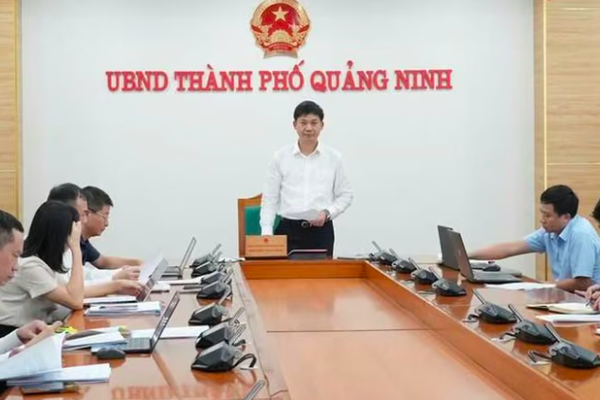 Quảng Ninh siết kỷ cương, đẩy mạnh số hóa thủ tục, ngăn tình trạng đùn đẩy hồ sơ đất đai

