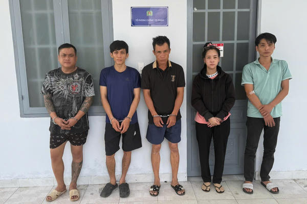Công an xã Đại Phước triệt phá vụ án ma túy, tạm giữ hình sự 5 đối tượng