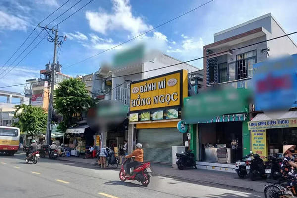 Cửa hàng bánh mì khiến hơn 350 người ngộ độc phải bồi thường hơn 1 tỷ đồng
Cửa hàng bánh mì khiến hơn 350 người ngộ độc phải bồi thường hơn 1 tỷ đồng
