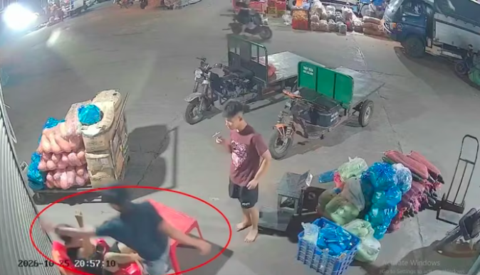 Điều tra vụ việc người đàn ông bị đá liên tiếp vào mặt ở phường Đông Mai gây phẫn nộ