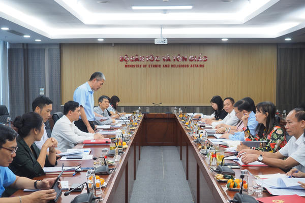 Nâng cao hiệu quả phổ biến, giáo dục pháp luật cho đồng bào dân tộc thiểu số và miền núi